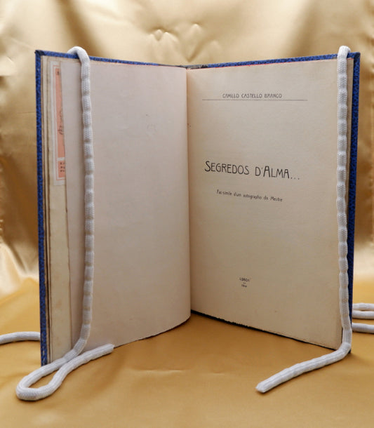 AP02LT31 – Castelo Branco, Camilo – SEGREDOS D’ALMA... FAC-SIMILE D’UM AUTOGRAPHO DO MESTRE. Lisboa. [Typographia Liberty, de Lamas & Franklin]. 1914. 8 (2) pp. 24,3 cm x 17,3 cm. E.