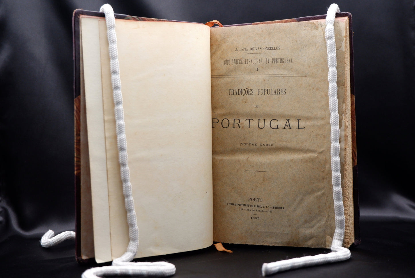 AS01LT20 – Vasconcellos, José Leite de – TRADIÇÕES POPULARES DE PORTUGAL. Col. Bibliotheca Ethnographica Portugueza, I. Porto. Livraria Portuense de Clavel & C.ª – Editores. 1882