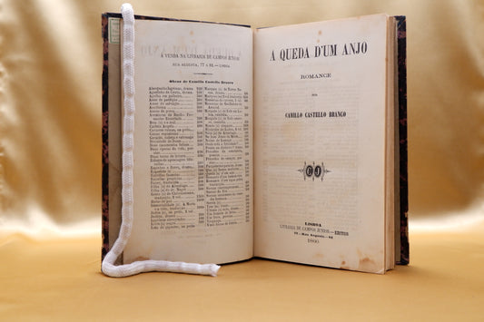 AS03LT08 – Castello Branco, Camillo – A QUEDA D’UM ANJO. Lisboa. Livraria de Campos Junior – Editor [Imprensa de J. G. de Sousa Neves]. 1866