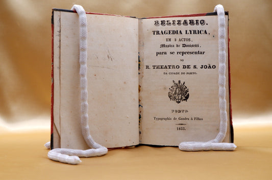 AS03LT10 – [TEATRO; ÓPERA; PORTO] 6 FOLHAS DE SALA DE ÓPERAS REPRESENTADAS NO R. THEATRO DE S. JOÃO DA CIDADE DO PORTO. 1852-1859