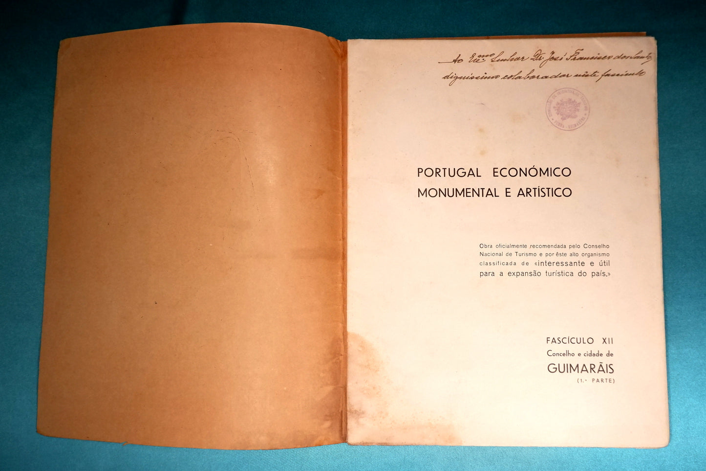 AS08LT07 – AAVV – PORTUGAL ECONÓMICO MONUMENTAL E ARTÍSTICO. CONCELHO E CIDADE DE GUIMARÃIS. Fascículos XII-XII (1.ª e 2.ª Partes). Lisboa. Editorial Lusitana. 1936