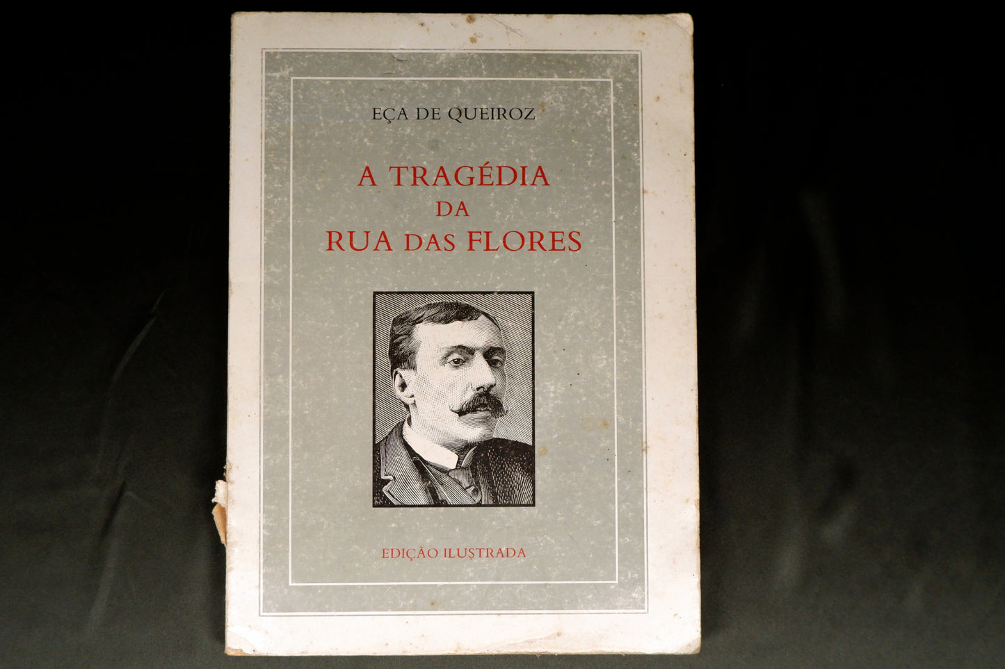 AS09LT45 – Queiroz, Eça de – A TRAGÉDIA DA RUA DAS FLORES. Lisboa. Edições Branco e Negro. 1980