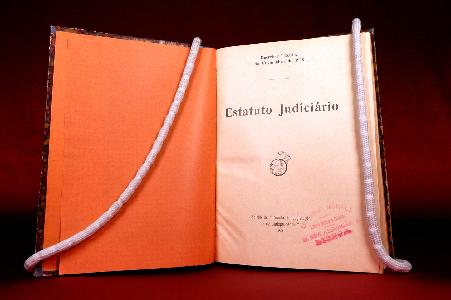 AS09LT91 – [JURÍDICA] ESTATUTO JUDICIÁRIO. s.l. [Coimbra]. Revista de Legislação e de Jurisprudência. 1928