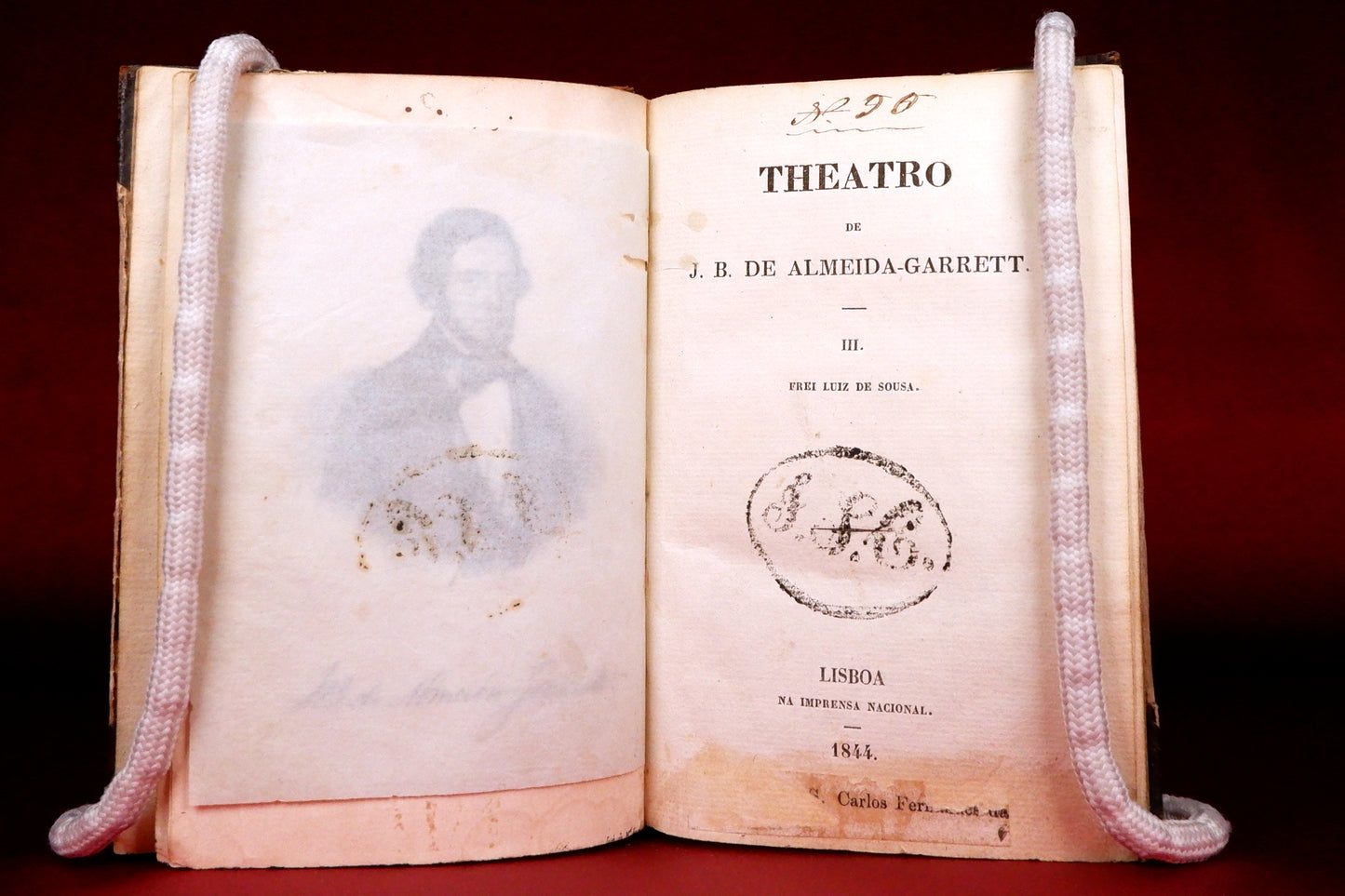 AS09LT99 – [GARRETT] Garrett, J. B. de A. – FREI LUIZ DE SOUSA, Col. Theatro de J. B. de Almeida-Garrett, T. V (Terceiro do Theatro). Lisboa. Imprensa Nacional 1844