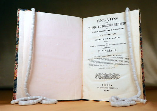 AS10LT35 – [CABO VERDE; GUINÉ; SÃO TOMÉ E PRÍNCIPE; ANGOLA] Lima, José Joaquim Lopes de – ENSAIOS SOBRE A STATISTICA DAS POSSESSÕES PORTUGUEZAS NA AFRICA OCCIDENTAL, &c. 3 vols. Lisboa. Imprensa Nacional. 1844-1846