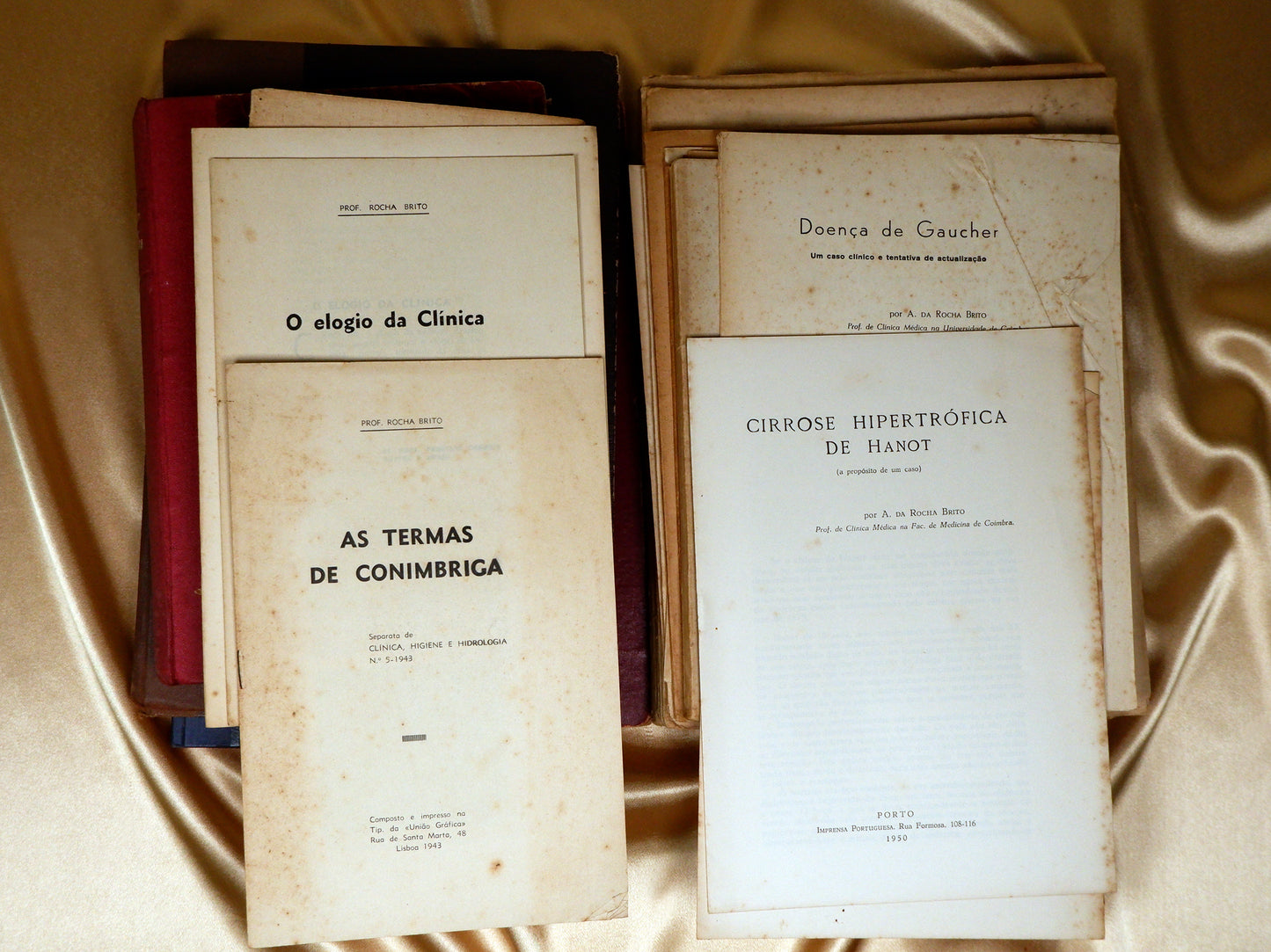 AS12LT02 – [MEDICINA; HISTÓRIA; TERMALISMO] ACERVO BIBLIOGRÁFICO PESSOAL (PARCIAL) DO PROF. DOUTOR ALBERTO MOREIRA DA ROCHA BRITO (1885 – 1955)