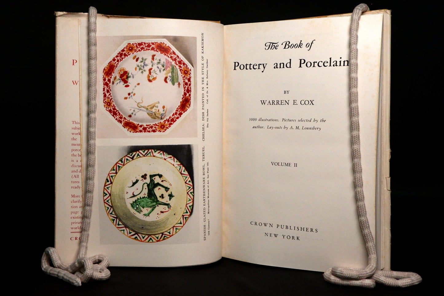 AS12LT51 – Cox, Warren E. – THE BOOK OF POTTERY AND PORCELAIN. New York. II vols. Crown Publishers. s.d. 1946