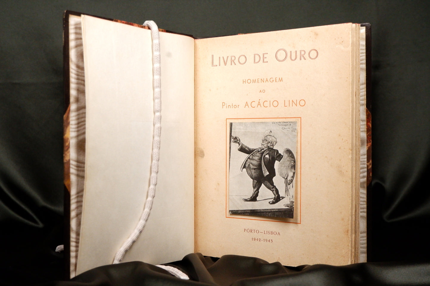 AS13LT03 – AAVV – LIVRO DE OURO: HOMENAGEM AO PINTOR ACÁCIO LINO. Pôrto - Lisboa. Imprensa Portuguesa. 1942-1943