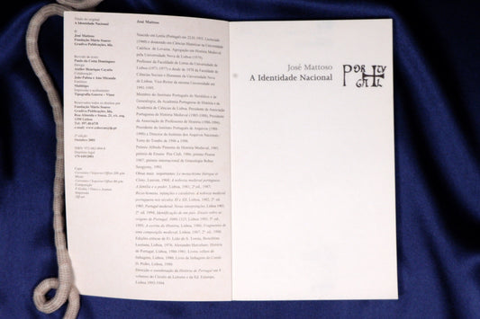 AS13LT21 – Mattoso, José – A IDENTIDADE NACIONAL. Col. Fundação Mário Soares - Cadernos Democráticos, 1. Lisboa. Gradiva Publicações, Lda. 2001