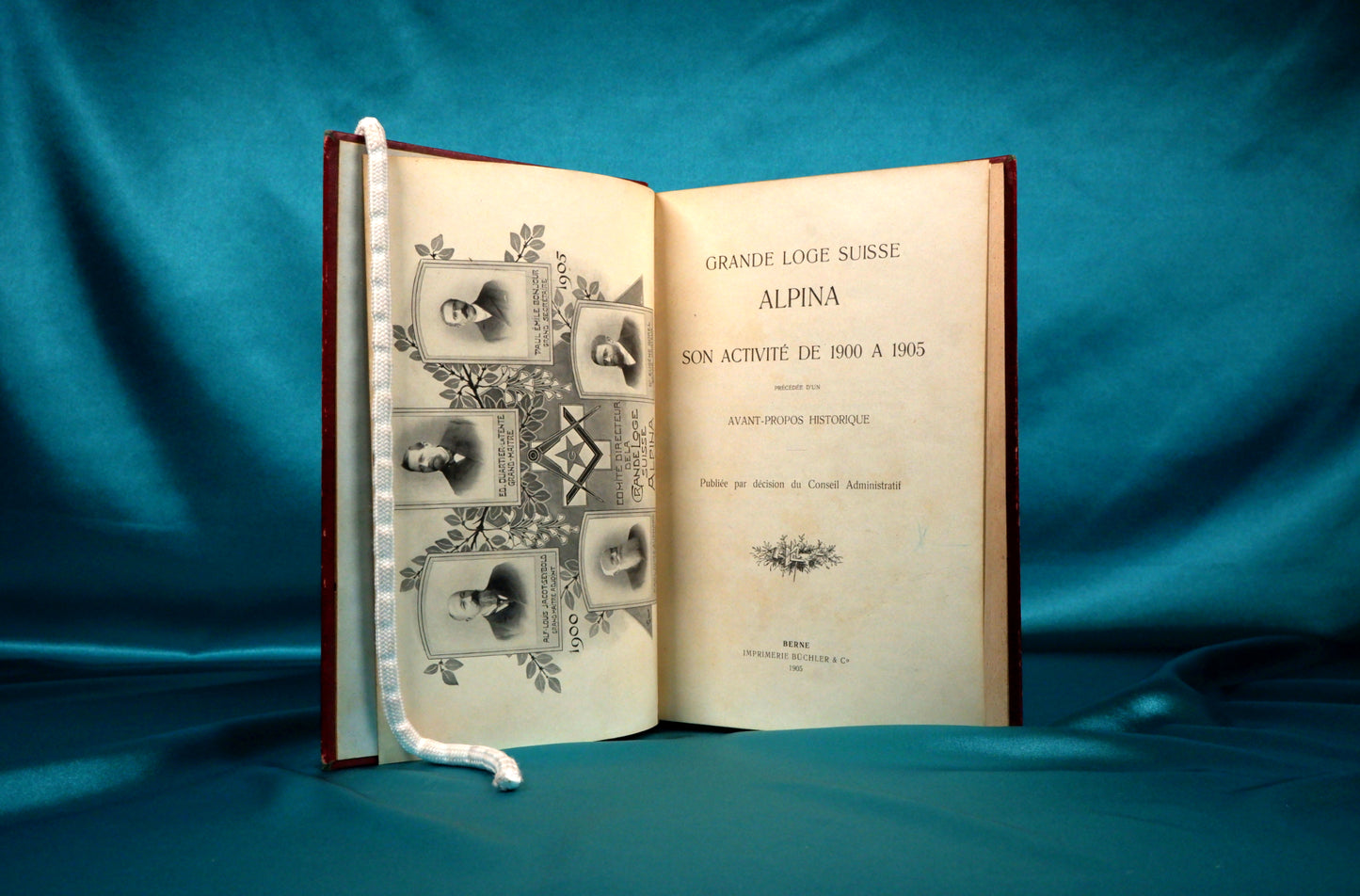 AS20LT08 – [MAÇONARIA; SUÍÇA] GRANDE LOGE SUISSE ALPINA: SON ACTIVITÉ DE 1900 A 1905 PRÉCÉDÉE D’UN AVANT-PROPOS HISTORIQUE. Berne [Berna]. Imprimerie Büchler & Co. 1905