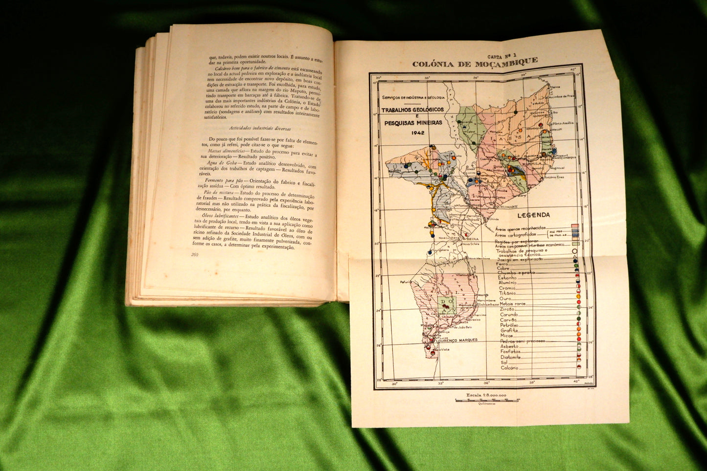 AS20LT12 – Bettencourt, José Tristão de – RELATÓRIO DO GOVERNADOR GERAL DE MOÇAMBIQUE. II vols. Lisboa. Agência Geral das Colónias. 1945