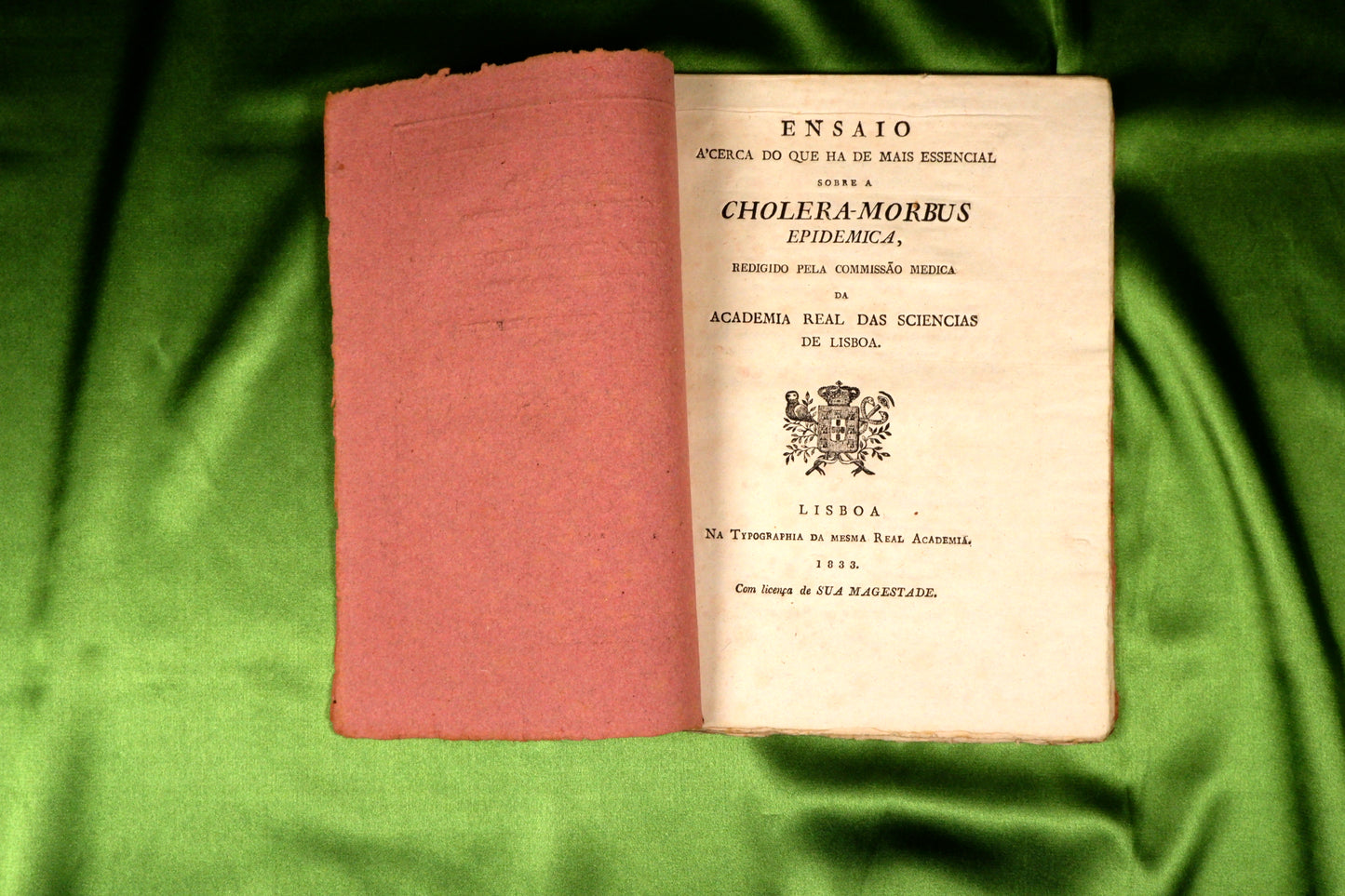 AS20LT21 – [HISTÓRIA DA MEDICINA] Silva, Joaquim Xavier da et al. – ENSAIO A’CERCA DO QUE HÁ DE MAIS ESSENCIAL SOBRE A CHOLERA-MORBUS EPIDEMICA, &c. Lisboa. Typografia da Real Academia. 1833