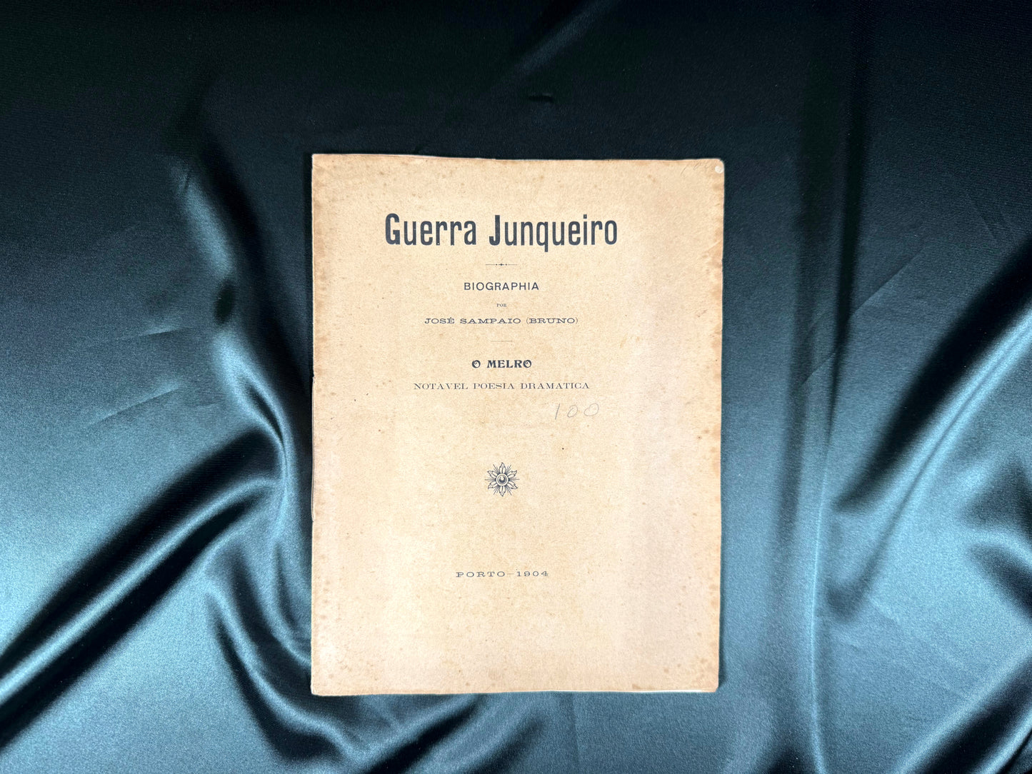 AS20LT51 – Junqueiro, Guerra [Sampaio (Bruno), José (biog.)] – O MELRO. Porto. s.n. 1904